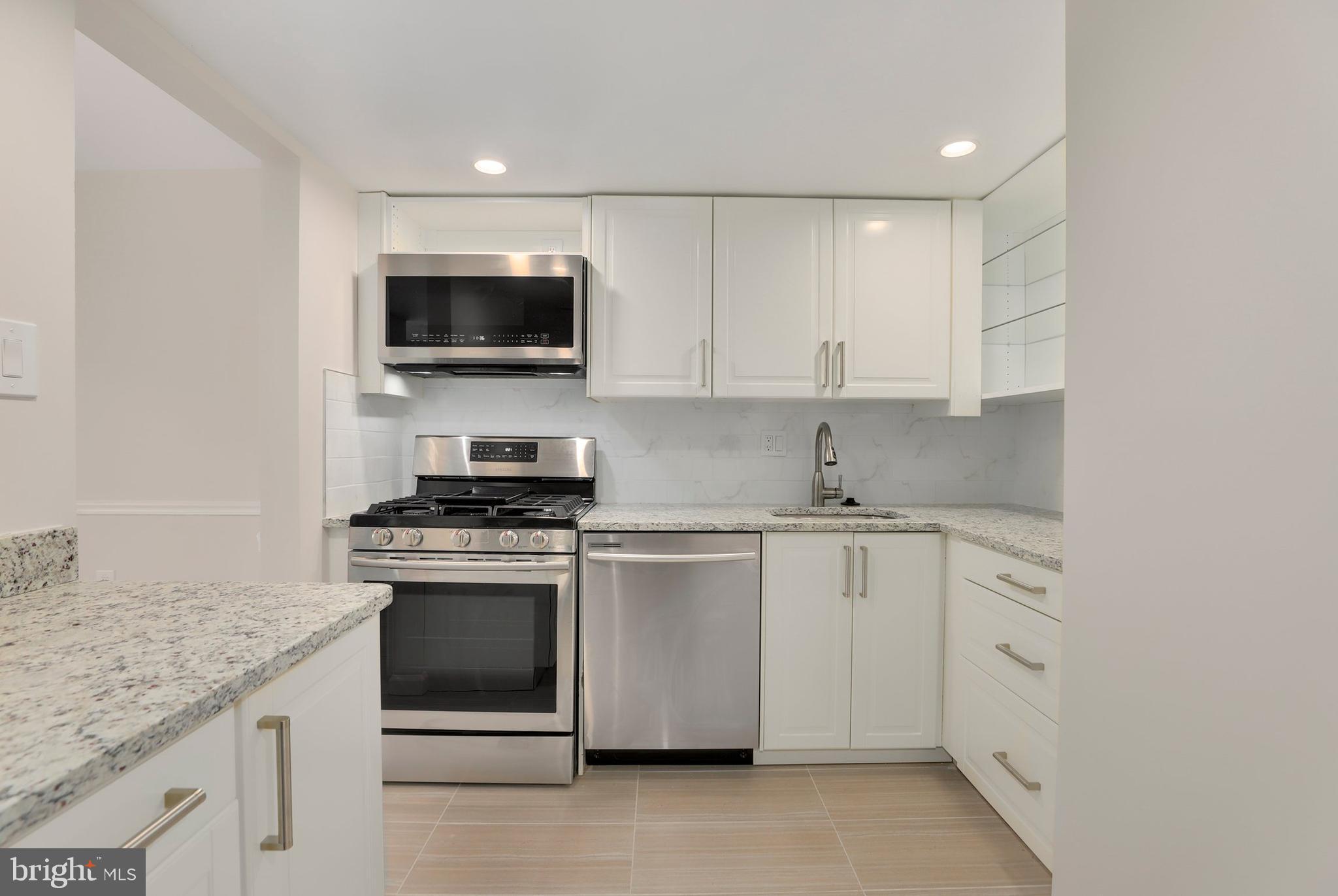 1429 Northgate Square, Unit 11C Reston, VA 20190 - Photo 2 of 26 Gallery Image 2