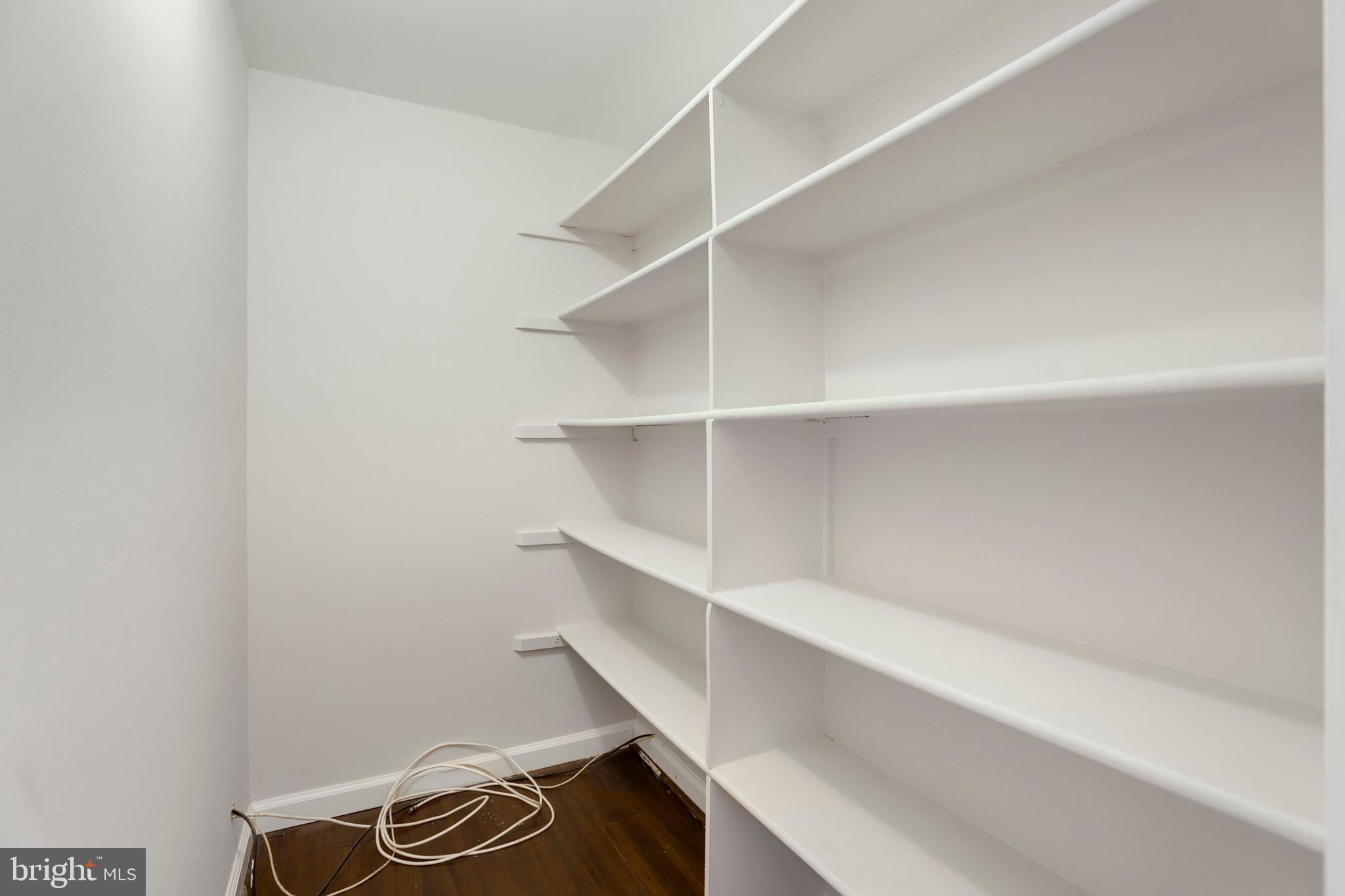 1429 Northgate Square, Unit 11C Reston, VA 20190 - Photo 11 of 26 Gallery Image 11