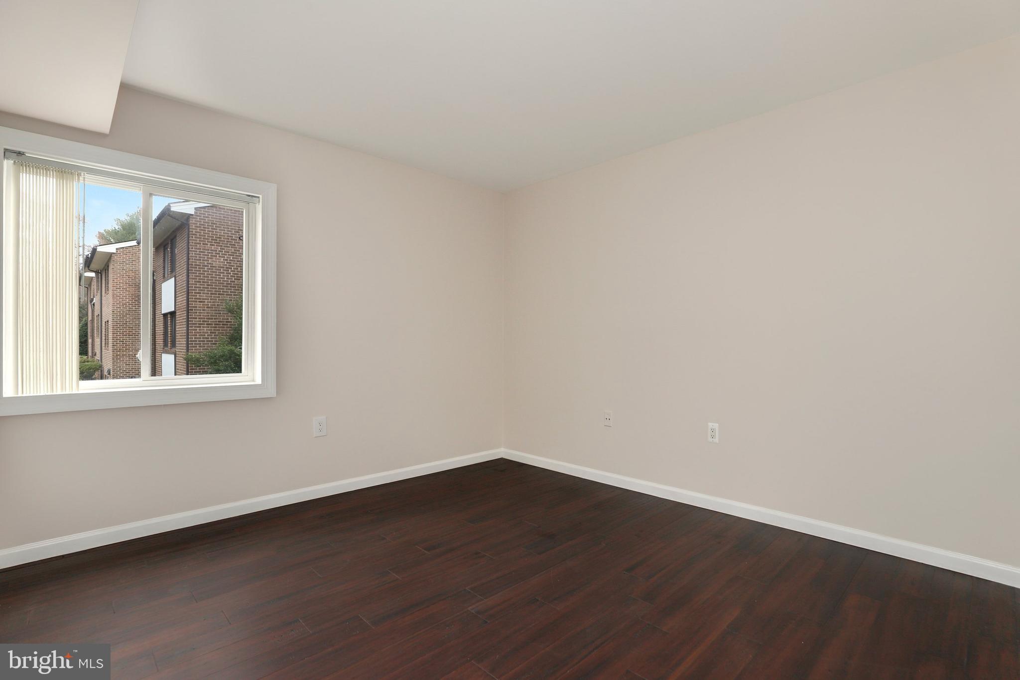 1429 Northgate Square, Unit 11C Reston, VA 20190 - Photo 20 of 26 Gallery Image 20