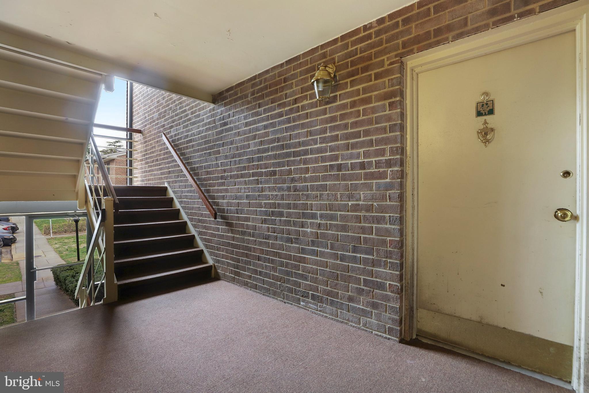 1429 Northgate Square, Unit 11C Reston, VA 20190 - Photo 25 of 26 Gallery Image 25