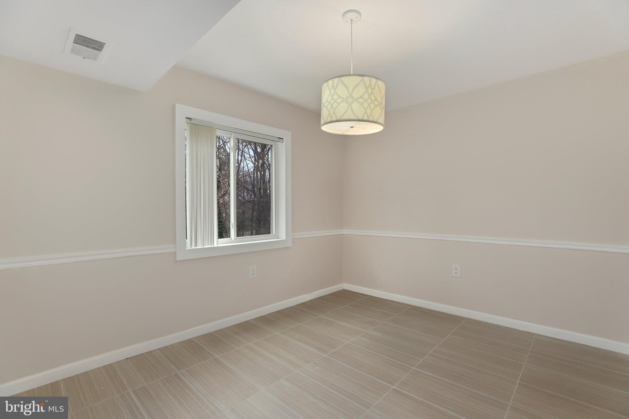 1429 Northgate Square, Unit 11C Reston, VA 20190 - Photo 8 of 26 Gallery Image 8