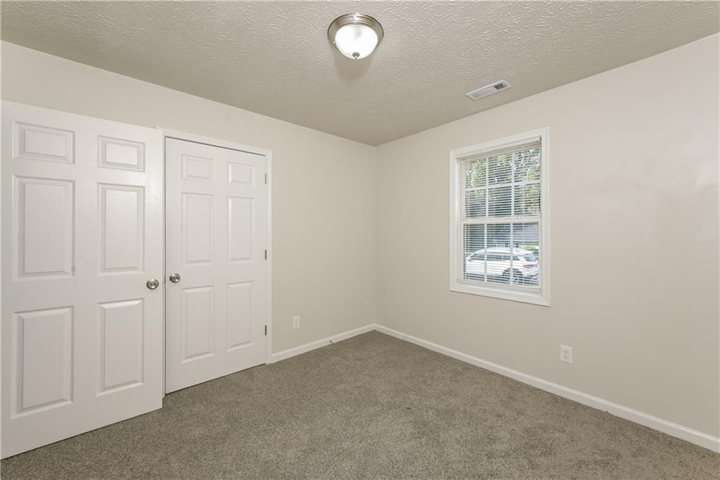 194 Graham Street Winder, GA 30680 - Photo 9 of 16