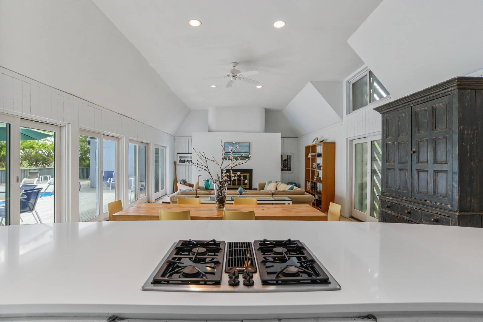 84 Redwood Road Sag Harbor, NY 11963 - Photo 9 of 23 Gallery Image 9