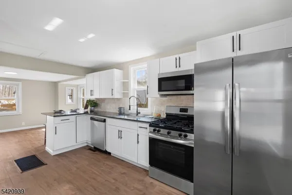 $364,900 | 23 Harriet Way, Landing, NJ 07850