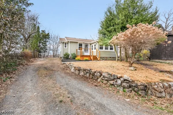 $364,900 | 23 Harriet Way, Landing, NJ 07850