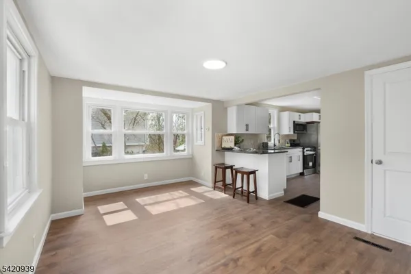 $364,900 | 23 Harriet Way, Landing, NJ 07850