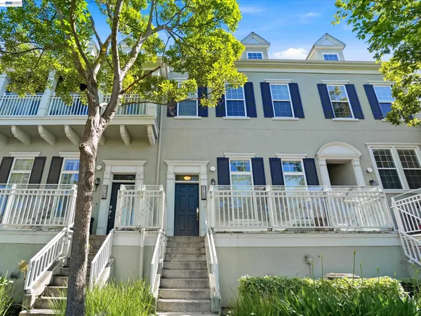 $1,039,999 | 3760 Central Parkway, Dublin, CA 94568