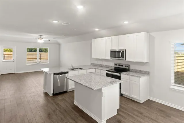 $364,890 | 1104 Runway Road, Fort Worth, TX 76131