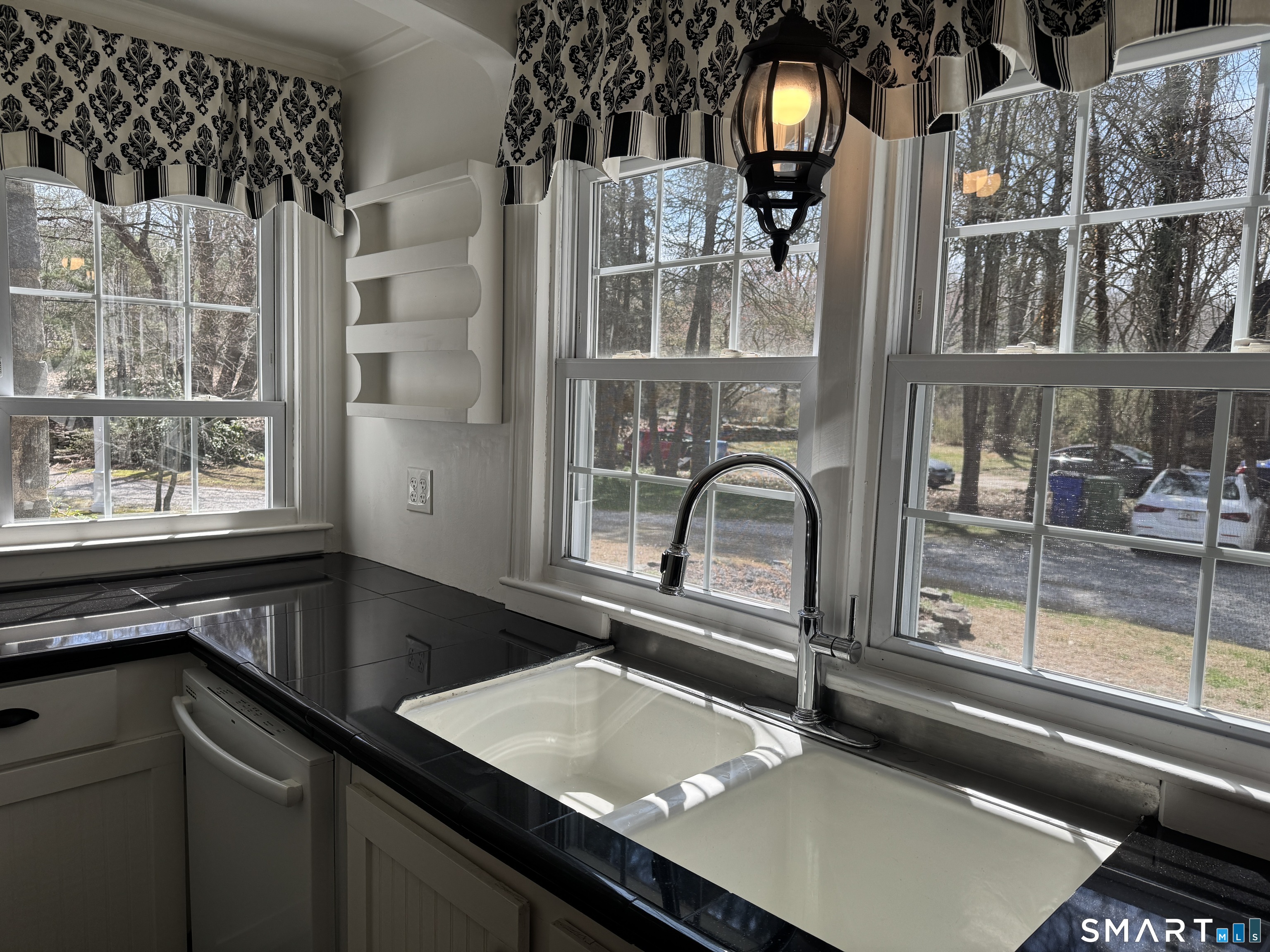 15 Brickyard Road Clinton, CT 06413 - Photo 14 of 86