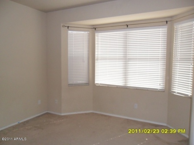 3228 West Redbird Road Phoenix, AZ 85083 - Photo 9 of 13 Bed4