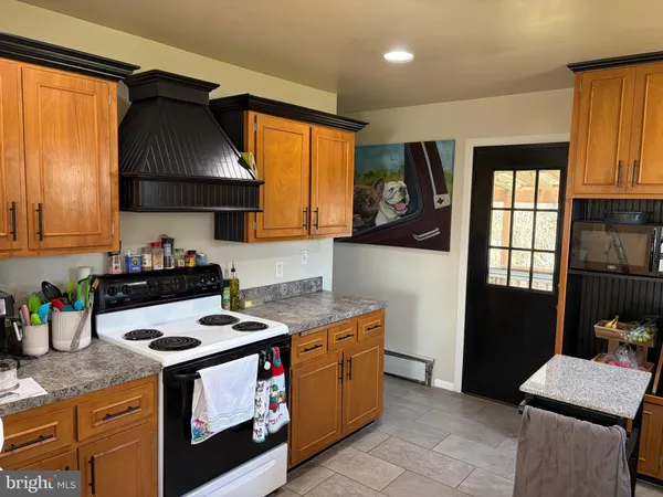 $2,500 | 157 Jimanna Road, Lancaster, PA 17602