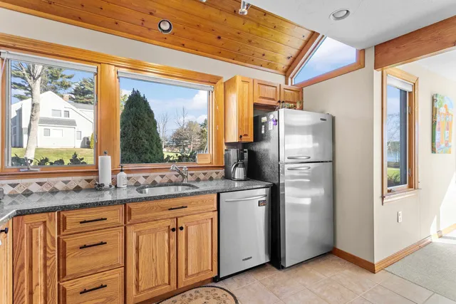 $3,500 | 281 Davidson Drive, Unit B, Laconia, NH 03246