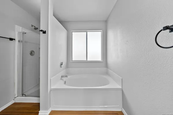 $2,095 | 25615 Velvet Rose, San Antonio, TX 78260