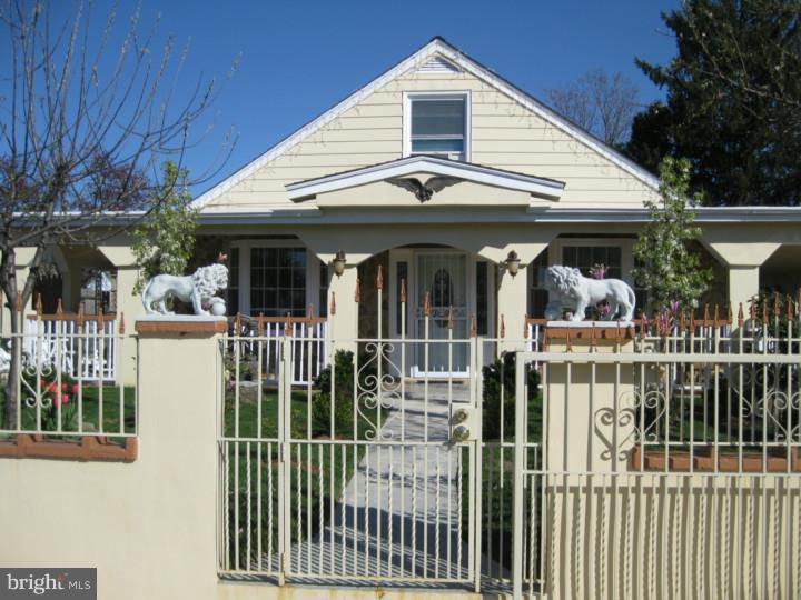 7943 Verree Road Philadelphia, PA 19111 - Photo 3 of 25 Exterior Front