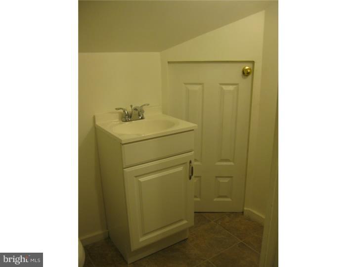 7943 Verree Road Philadelphia, PA 19111 - Photo 22 of 25 Half Bath