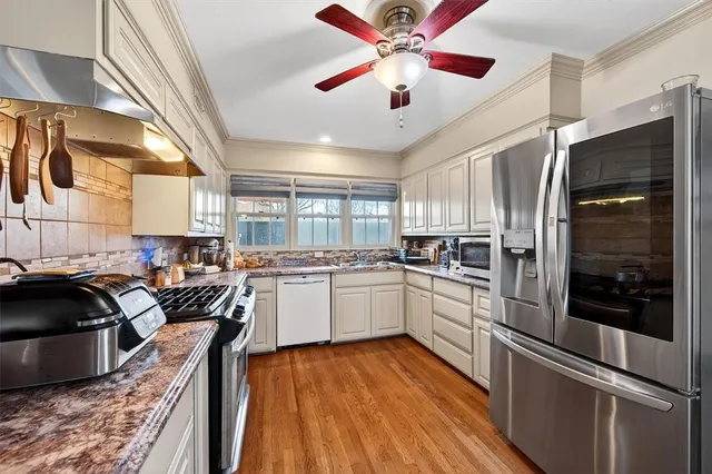 $349,999 | 1015 Western Hills Drive, Sherman, TX 75092