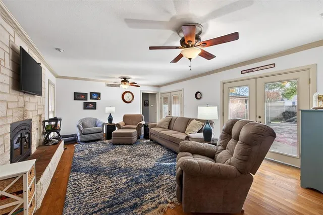 $349,999 | 1015 Western Hills Drive, Sherman, TX 75092