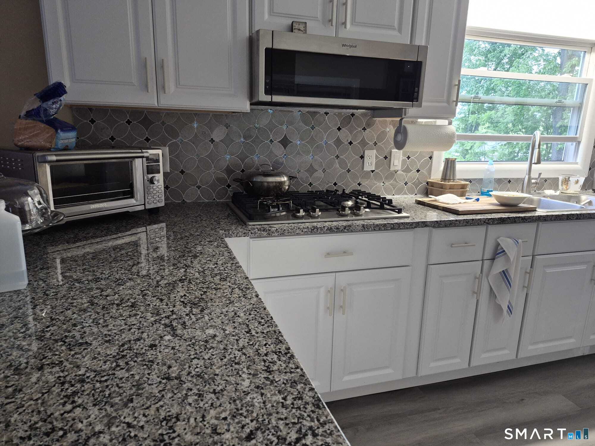 11 Eastview Road Southington, CT 06489 - Photo 3 of 17