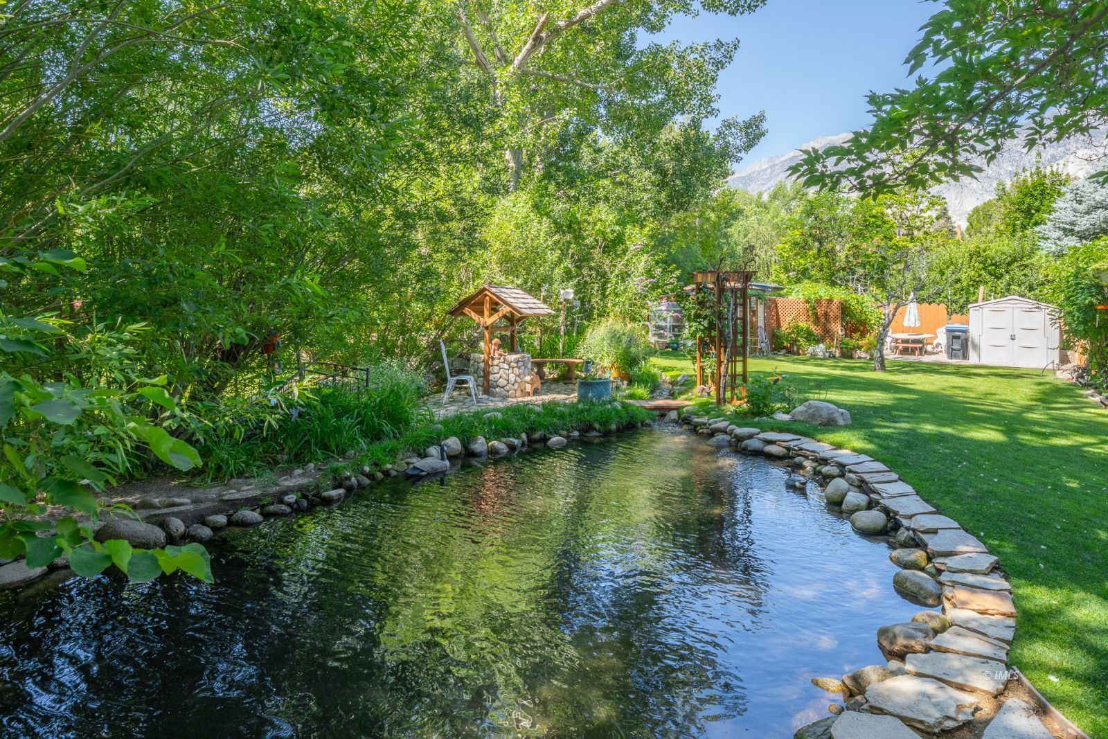 53 Ocean View Road Bishop, CA 93514 - Photo 34 of 34 Pond