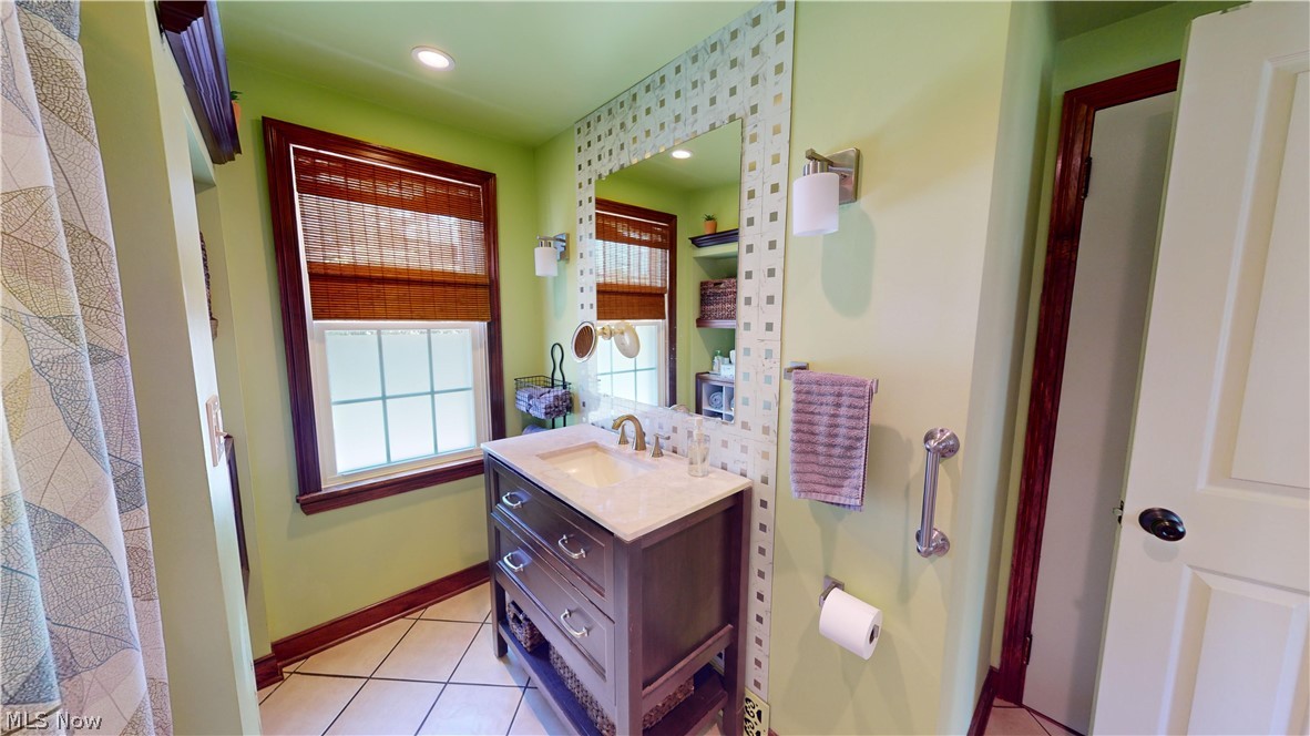 5434 Lockwood Road Madison, OH 44057 - Photo 16 of 38