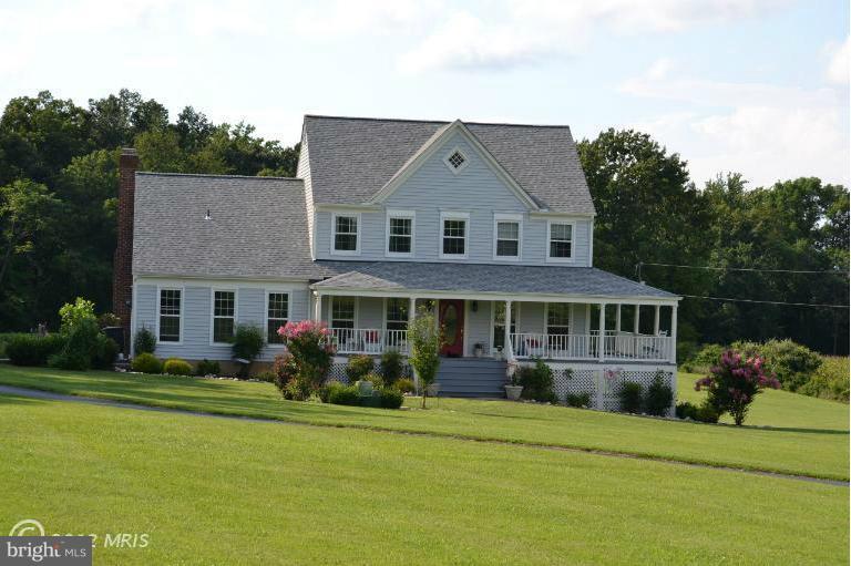 21669 St Louis Road Middleburg, VA 20117 - Photo 1 of 30 Exterior (Front)