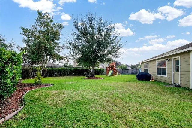 $2,100 | 615 Salma Court, Houston, TX 77073