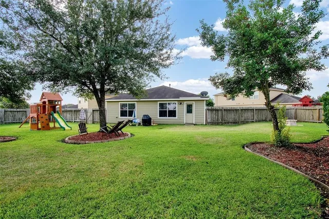 $2,100 | 615 Salma Court, Houston, TX 77073