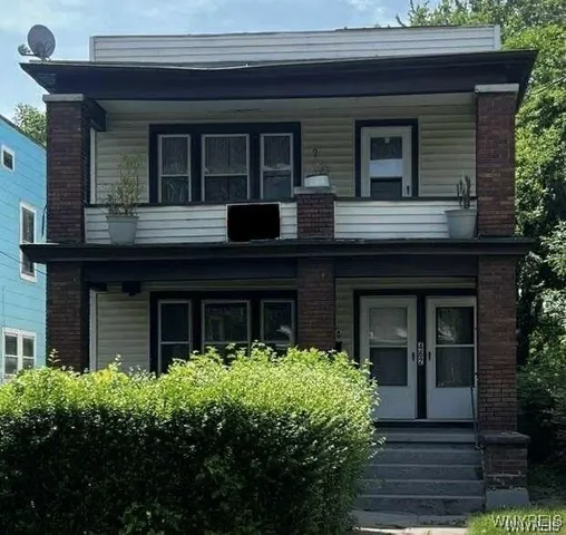 $95,000 | 460 9th Street, Niagara Falls, NY 14303