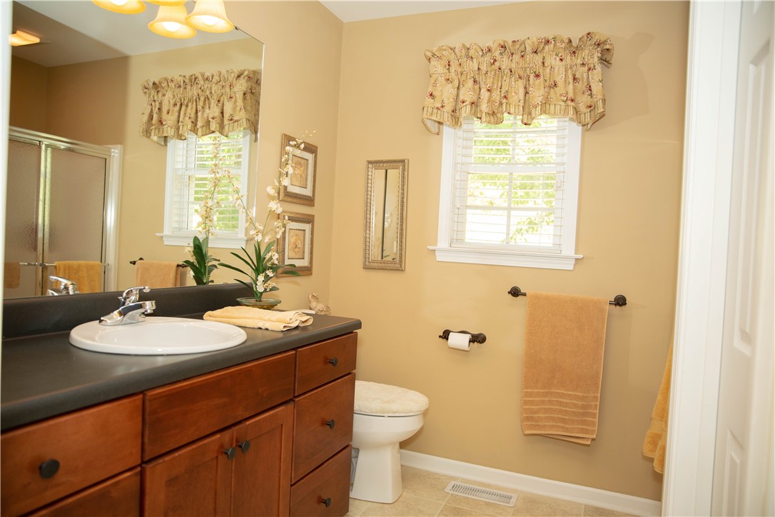 70 Melton Road West Union, SC 29696 - Photo 18 of 40