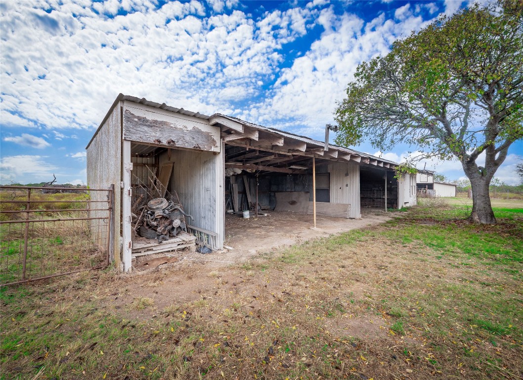 1350 County Road 414 Hamilton, TX 76531 - Photo 35 of 40