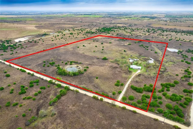 $490,000 | 1350 County Road 414, Hamilton, TX 76531