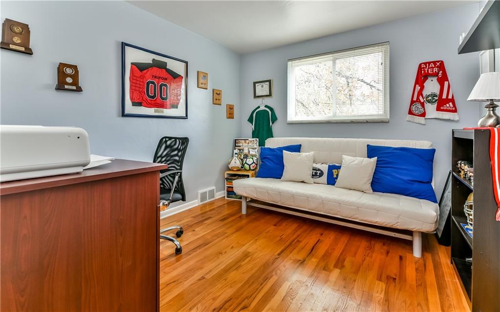 8409 Edwood Road Pittsburgh, PA 15237 - Photo 17 of 25 3rd bedroom used as office now can fit in a guest futon bed.