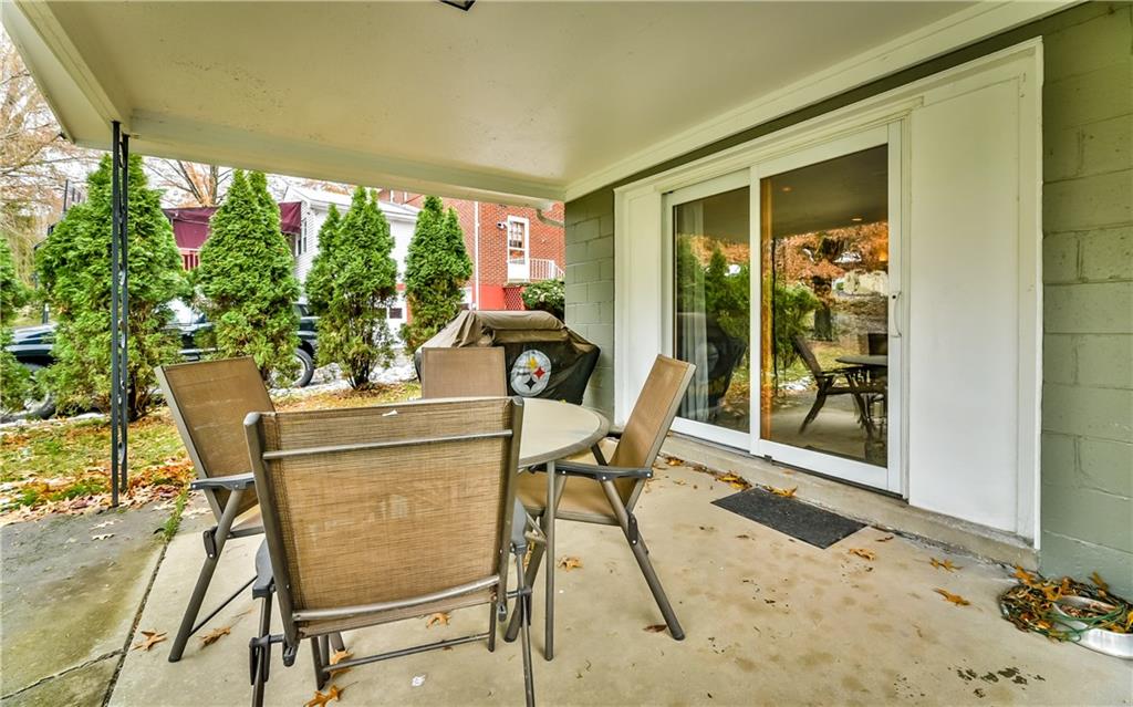 8409 Edwood Road Pittsburgh, PA 15237 - Photo 20 of 25 Covered patio