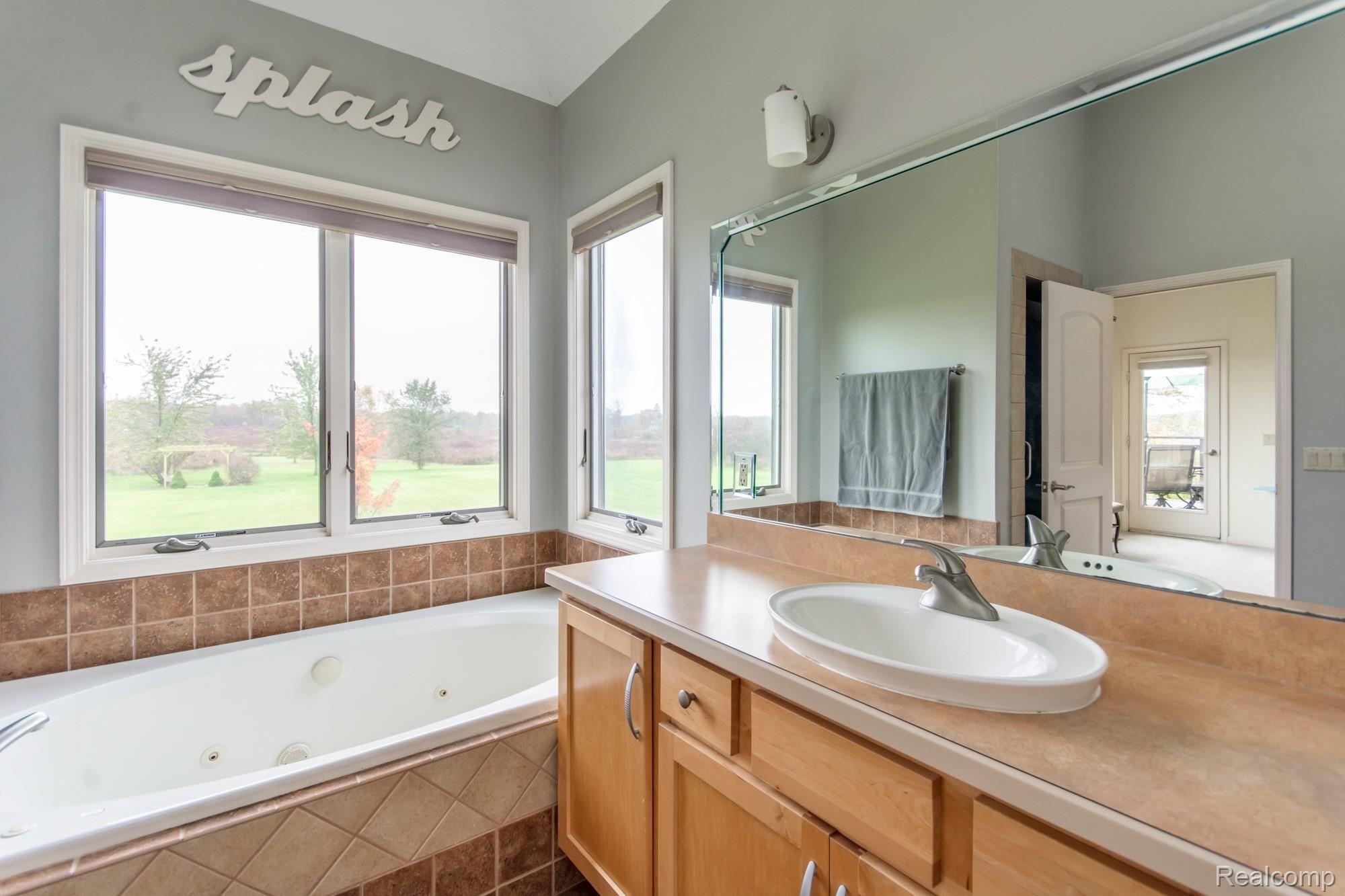 8407 Lahring Road Gaines, MI 48436 - Photo 25 of 37 DSC_5791enf.jpg