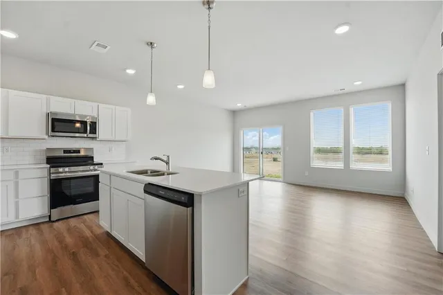 $280,714 | 27309 Acacia Drive, Lee's Summit, MO 64086