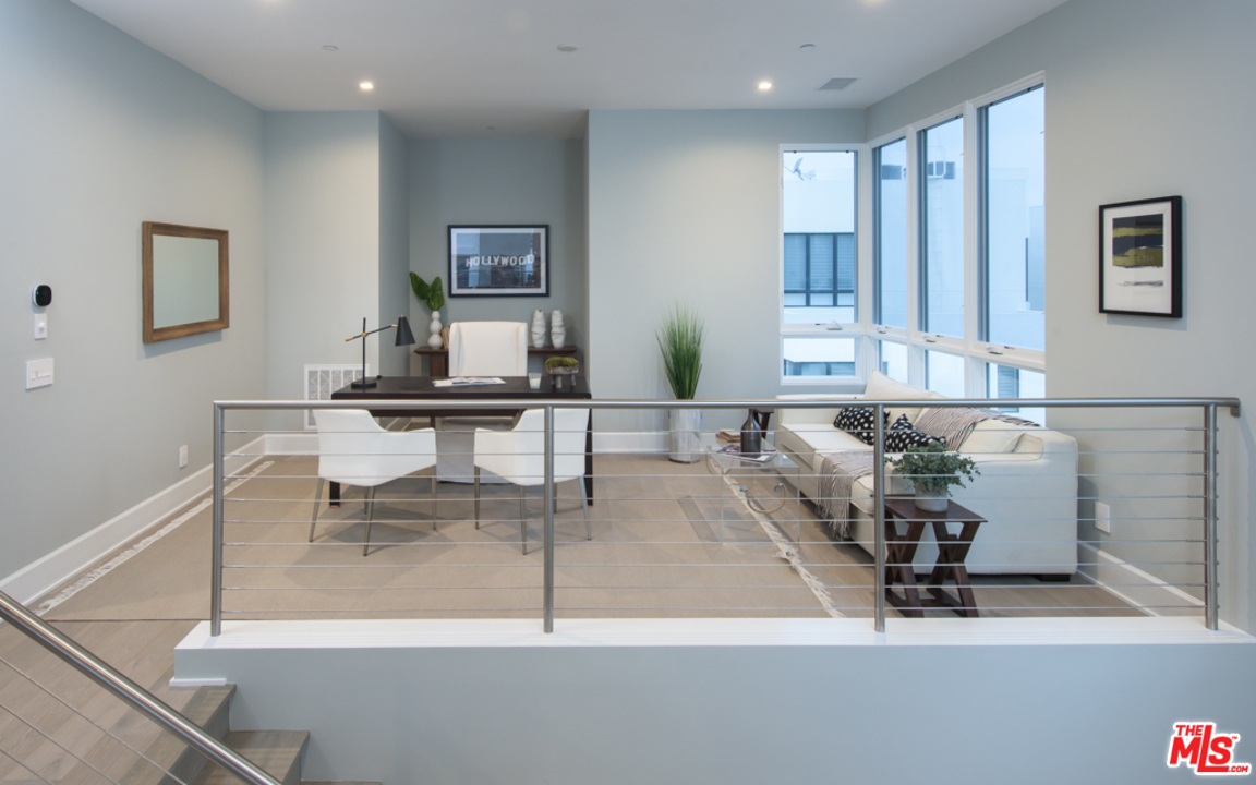 5914 Firefly Place Playa Vista, CA 90094 - Photo 22 of 28