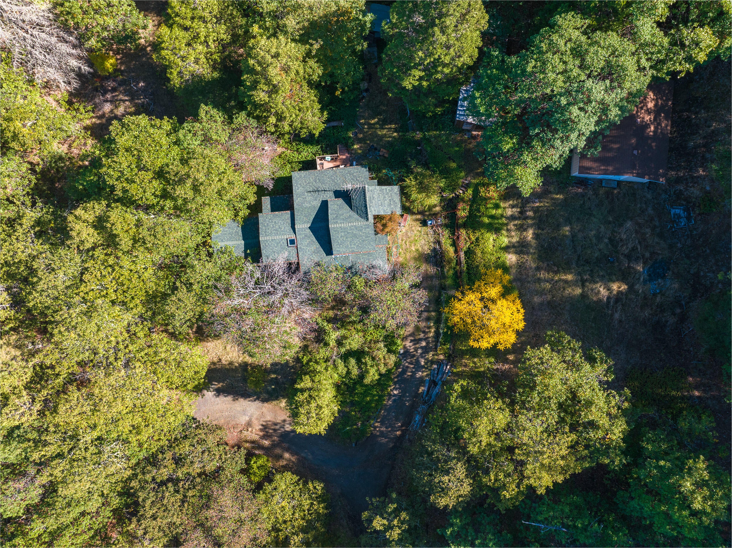 840 Keen Road Grants Pass, OR 97527 - Photo 14 of 37 840KeenRd-014