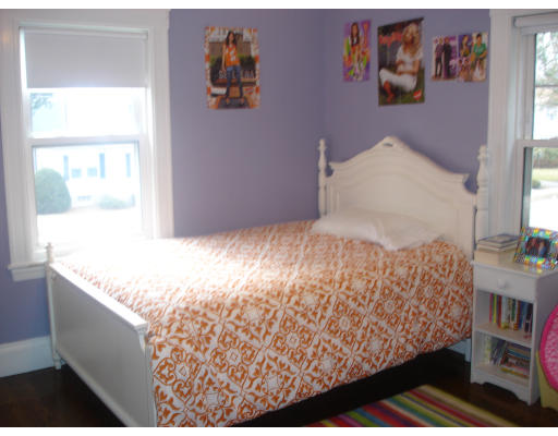 70 Pinewood Road Needham, MA 02492 - Photo 13 of 15