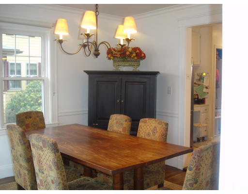 70 Pinewood Road Needham, MA 02492 - Photo 7 of 15
