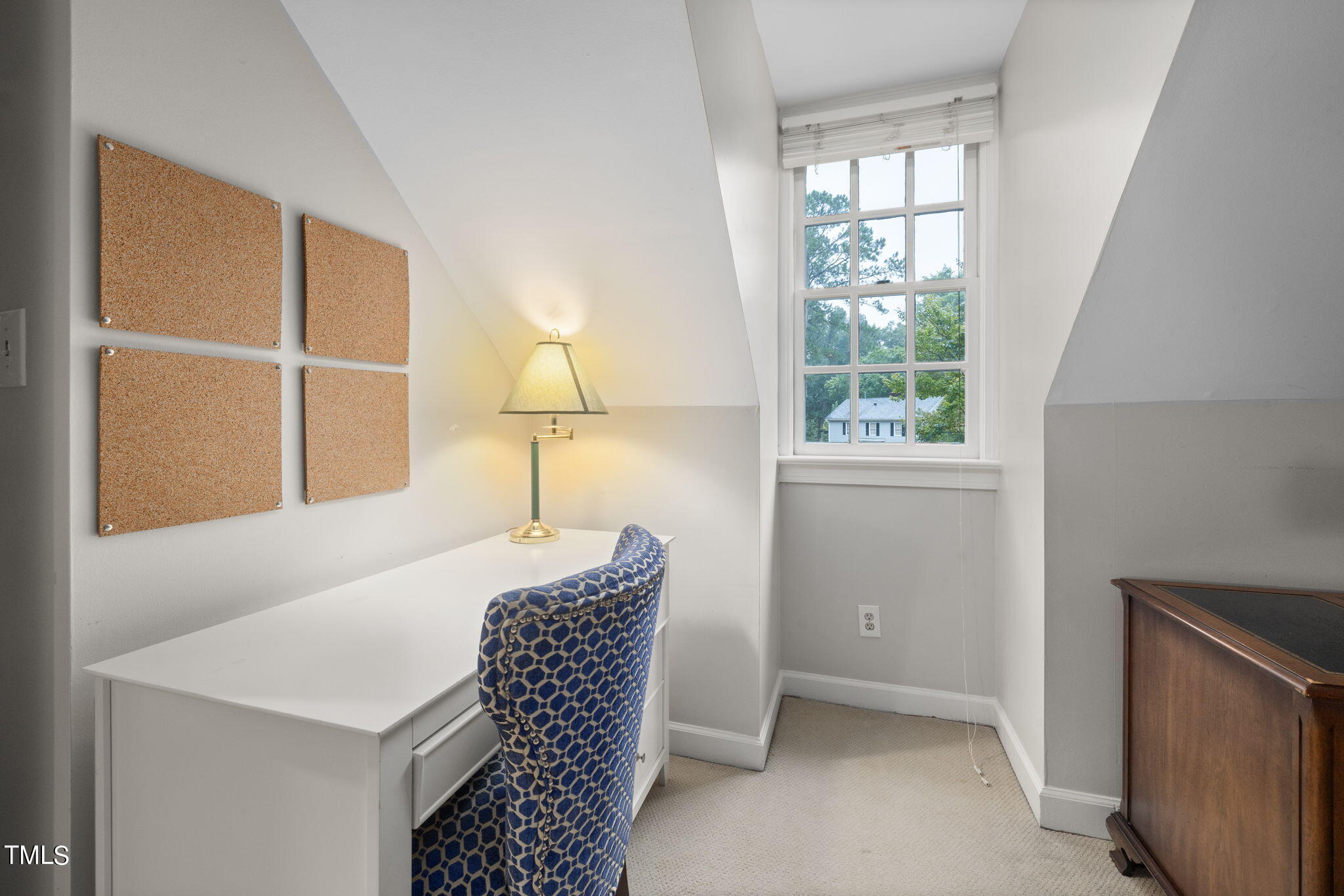 2404 Chello Court Raleigh, NC 27612 - Photo 28 of 34 25-web-or-mls-7K5A2085