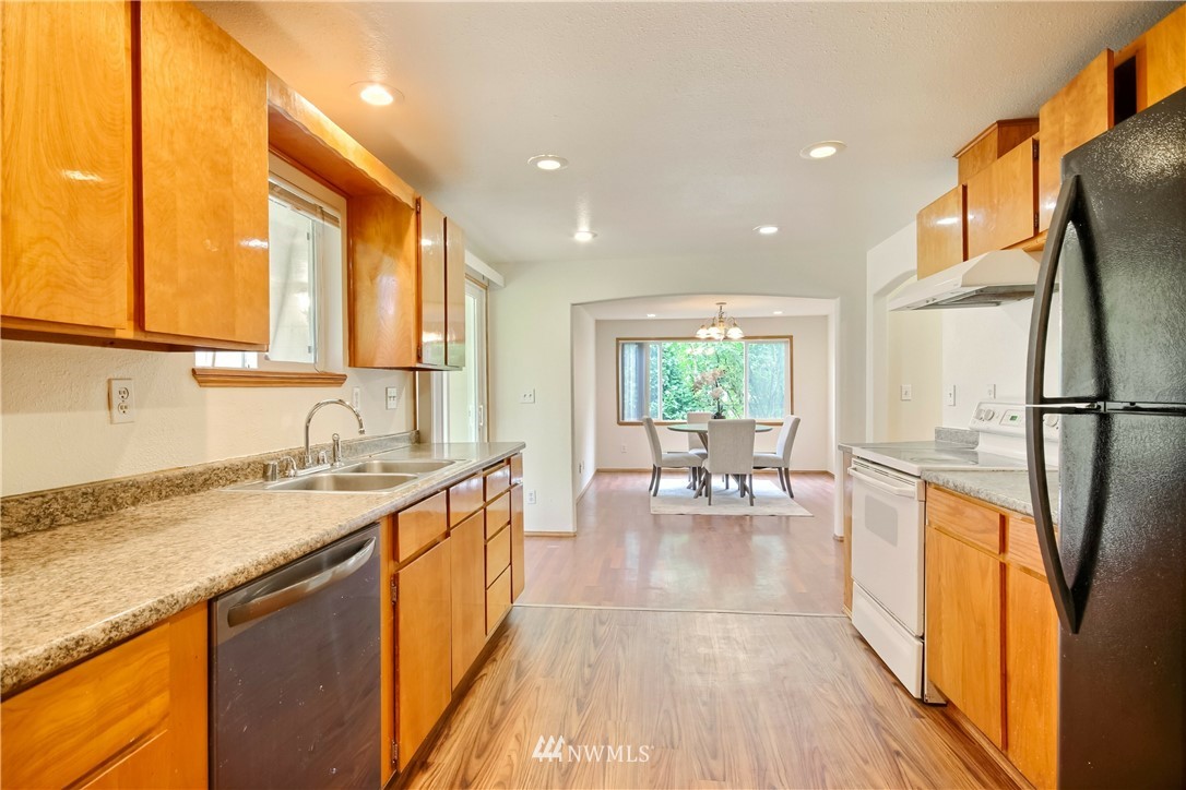 21117 Military Road South SeaTac, WA 98198 - Photo 11 of 21 Gallery Image 11