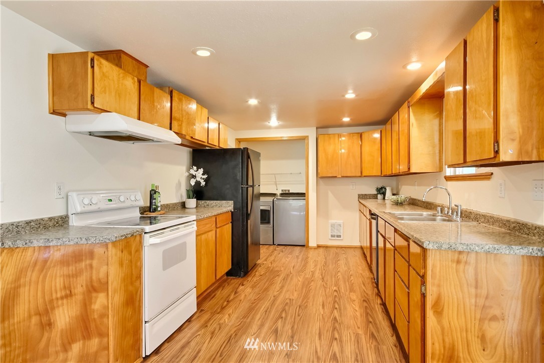 21117 Military Road South SeaTac, WA 98198 - Photo 8 of 21 Gallery Image 8
