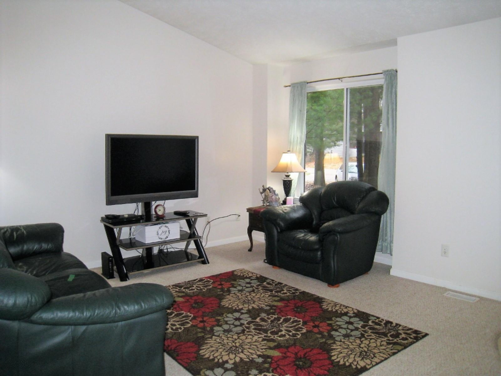 4657 Pine Hollow Road Muskegon, MI 49442 - Photo 6 of 16 IMG_8897