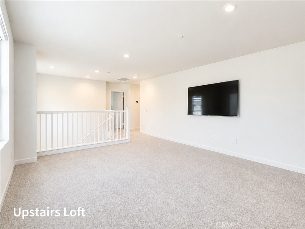 9677 Mondrian Lane Riverside, CA 92508 - Photo 21 of 36