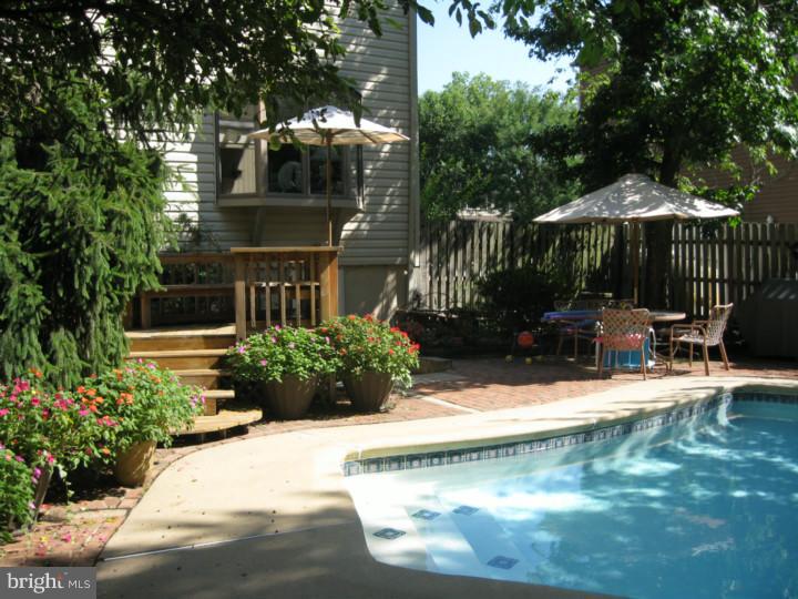 223 Hamilton Road Marlton, NJ 08053 - Photo 3 of 25 Pool