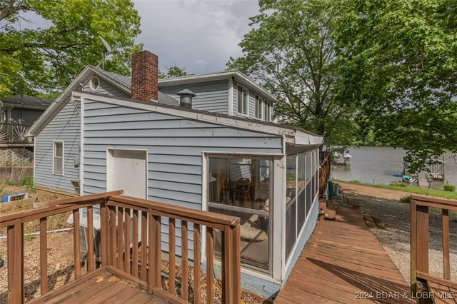 $379,900 | 29703 Water's Edge Road, Lincoln, MO 65338