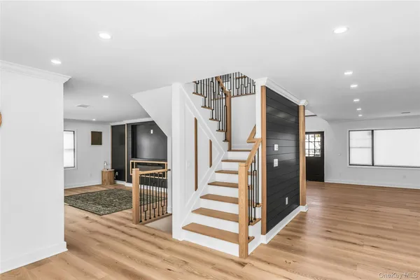 $1,856,888 | 8 Allison Drive, Old Bethpage, NY 11804