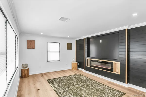 $1,856,888 | 8 Allison Drive, Old Bethpage, NY 11804