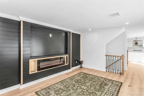 $1,856,888 | 8 Allison Drive, Old Bethpage, NY 11804