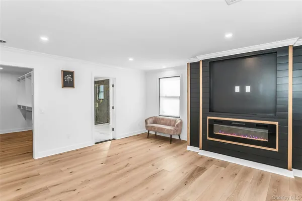 $1,856,888 | 8 Allison Drive, Old Bethpage, NY 11804